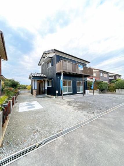 Fully Renovated & Bright 3LDK Home in Quiet Ube Neighborhood in Ube