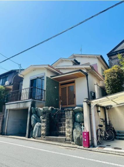 Spacious 7DK Kyoto Home with Garage and Storage, Kyoto