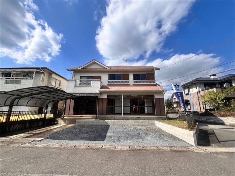 Spacious 6LDK Home with Two-Story Living in Tomunuma, Nogi, Tochigi