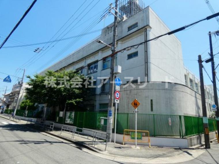 Three-Story 4LDK Home with Roof Balcony and Covered Parking in Higashiyodogawa, Osaka