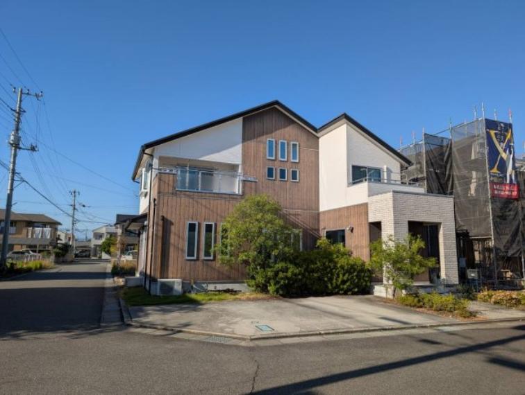 Bright South-Facing 5SLDK Home with Generous Storage in Kofu, Kofu, Yamanashi