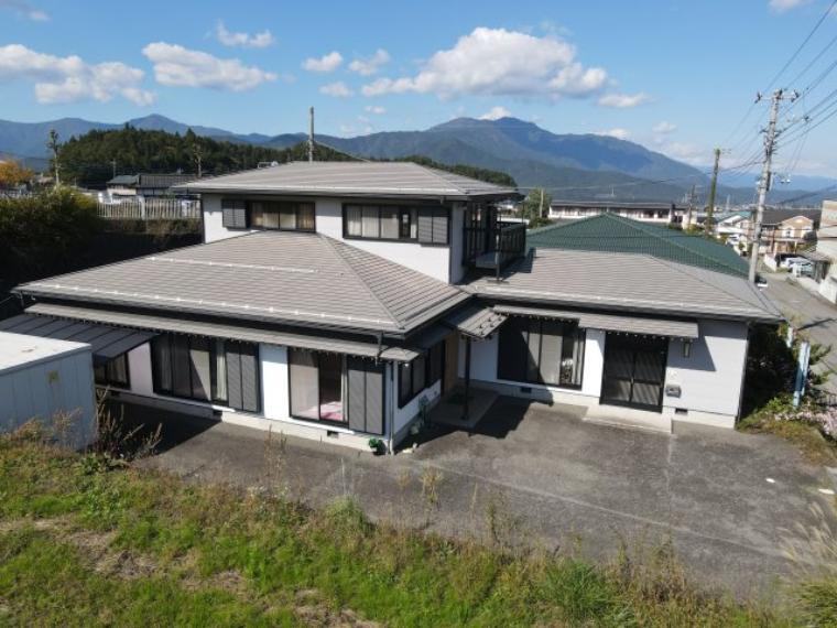 Spacious 6DK Home with a Large Hall and Fuji Views, Fujiyoshida, Yamanashi