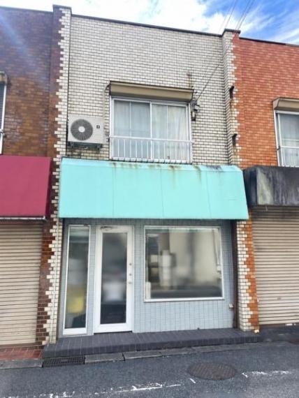 +Shopfront Home 4 Minutes from Kawabe Station, Oume, Tokyo